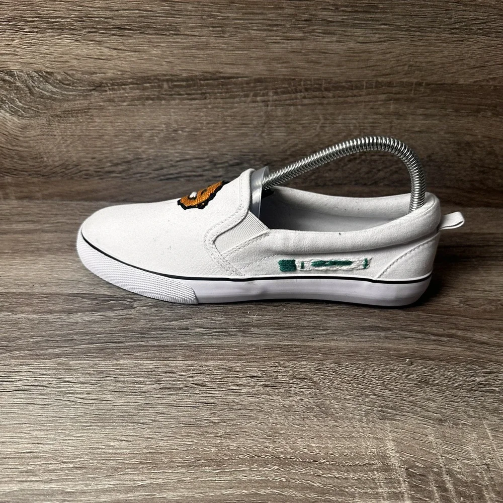 A‎ New Day Slip On Sneakers Womens Size 8 Crayon School Teacher Supplies Shoes